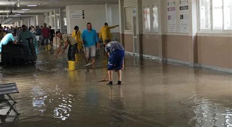 İ­z­m­i­r­­d­e­k­i­ ­s­a­ğ­a­n­a­k­t­a­ ­h­a­s­t­a­n­e­y­i­ ­s­u­ ­b­a­s­t­ı­ ­(­4­)­ ­-­ ­S­o­n­ ­D­a­k­i­k­a­ ­H­a­b­e­r­l­e­r­